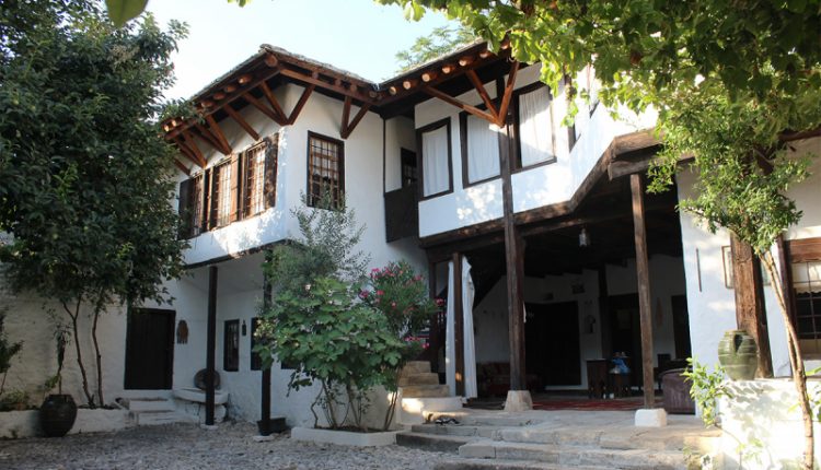 Kajtaz House