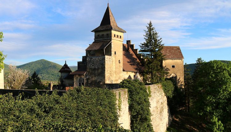 Castles & Forts - Bosnia4u.com