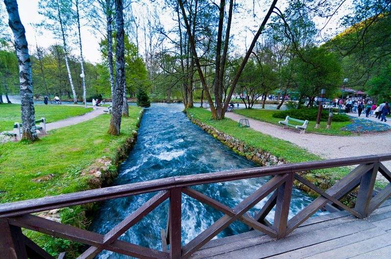 bosnia-river