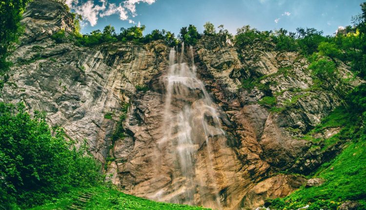 Skakavac Waterfall